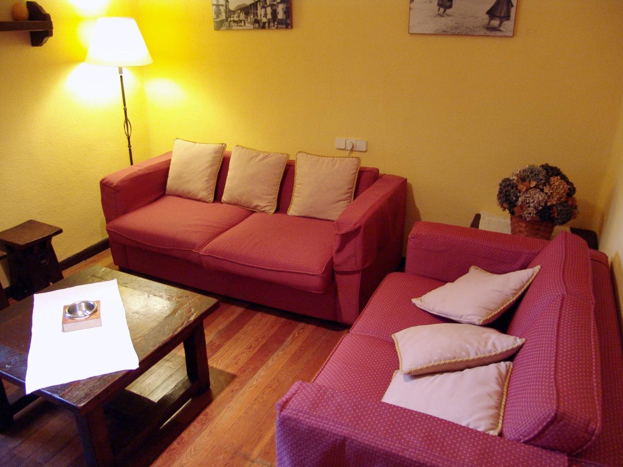 Hostal Ayestaran II เลคุนเบร์รี ภายนอก รูปภาพ