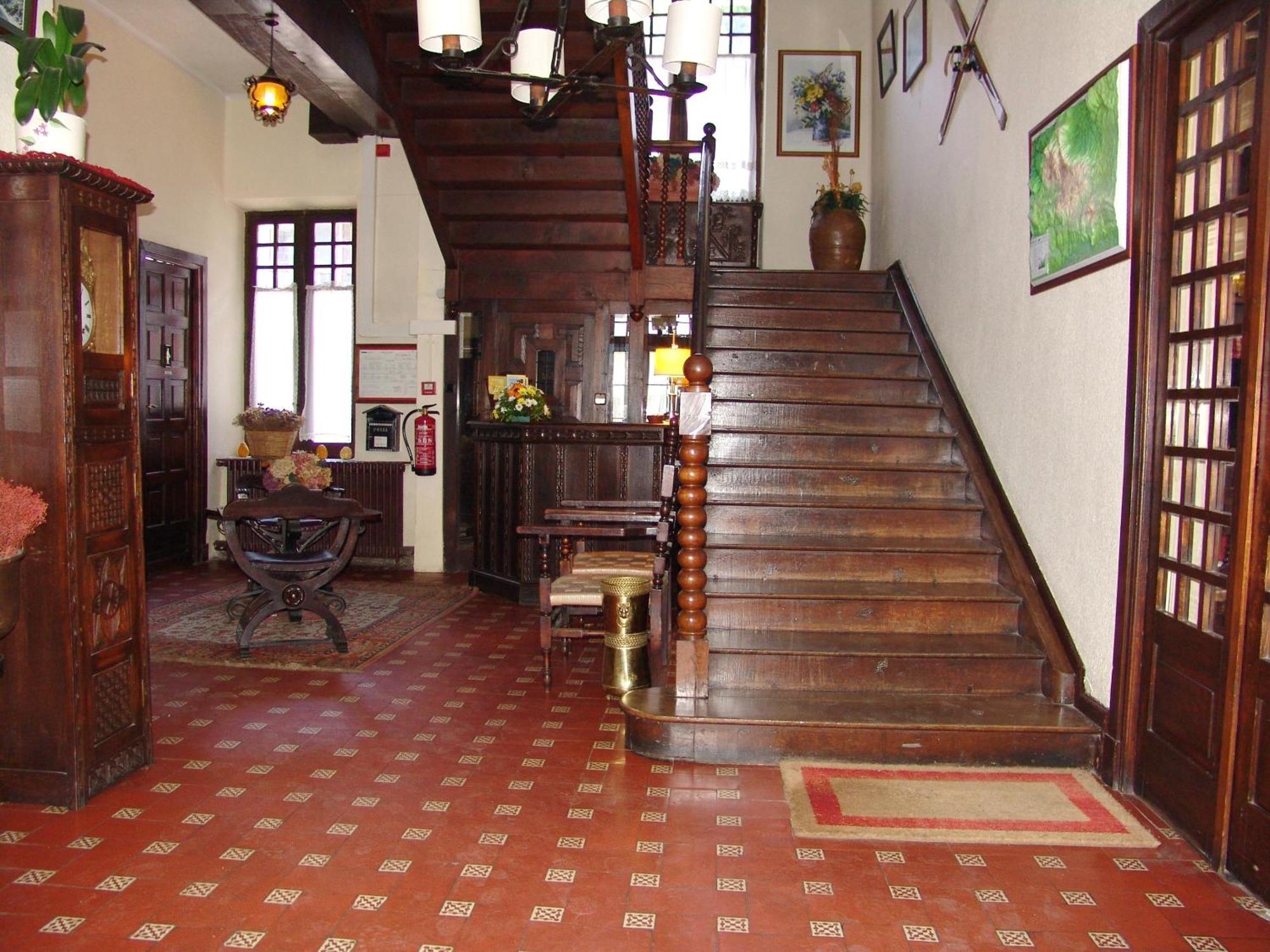 Hostal Ayestaran II เลคุนเบร์รี ภายนอก รูปภาพ