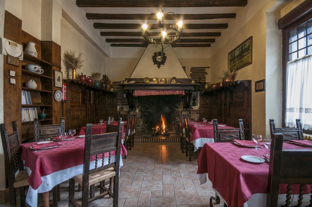 Hostal Ayestaran II เลคุนเบร์รี ภายนอก รูปภาพ