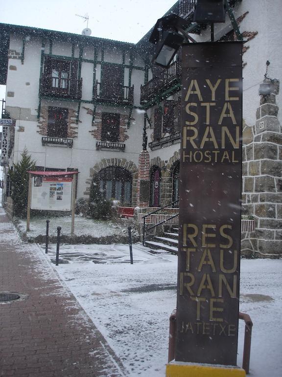 Hostal Ayestaran II เลคุนเบร์รี ภายนอก รูปภาพ